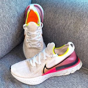 Nike Womens React Infinity Run Flyknit CD4372-004 White Running Shoes Size 9.5